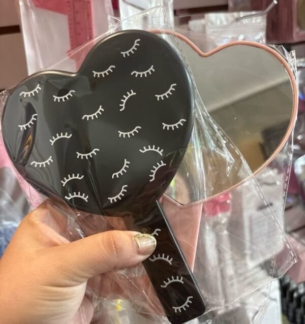 ESPEJO DE PLASTICO CORAZON